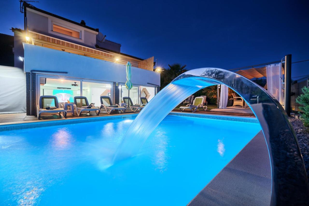Sun Castle Holiday House Babic Kastel Stari Luaran gambar