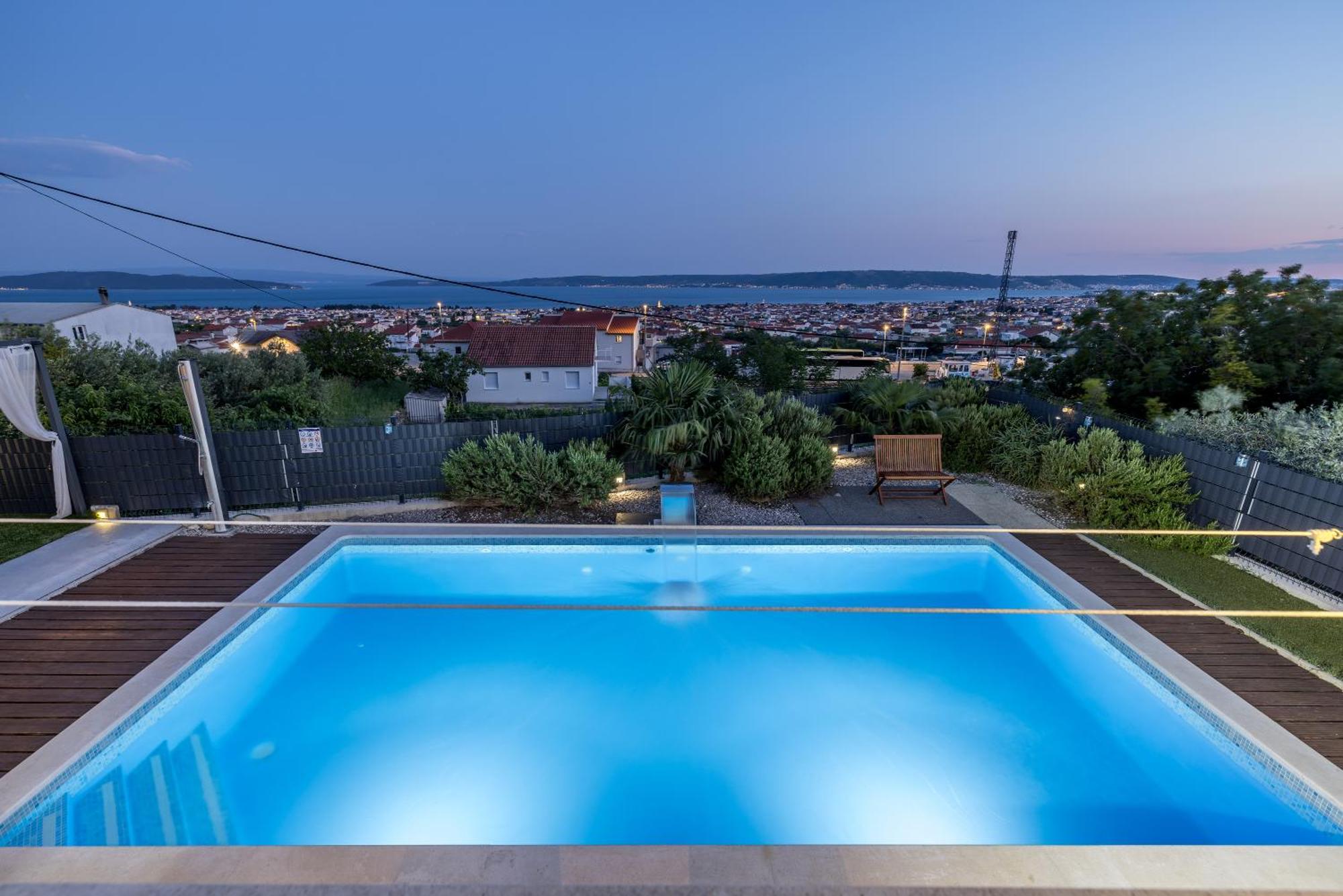 Sun Castle Holiday House Babic Kastel Stari Luaran gambar