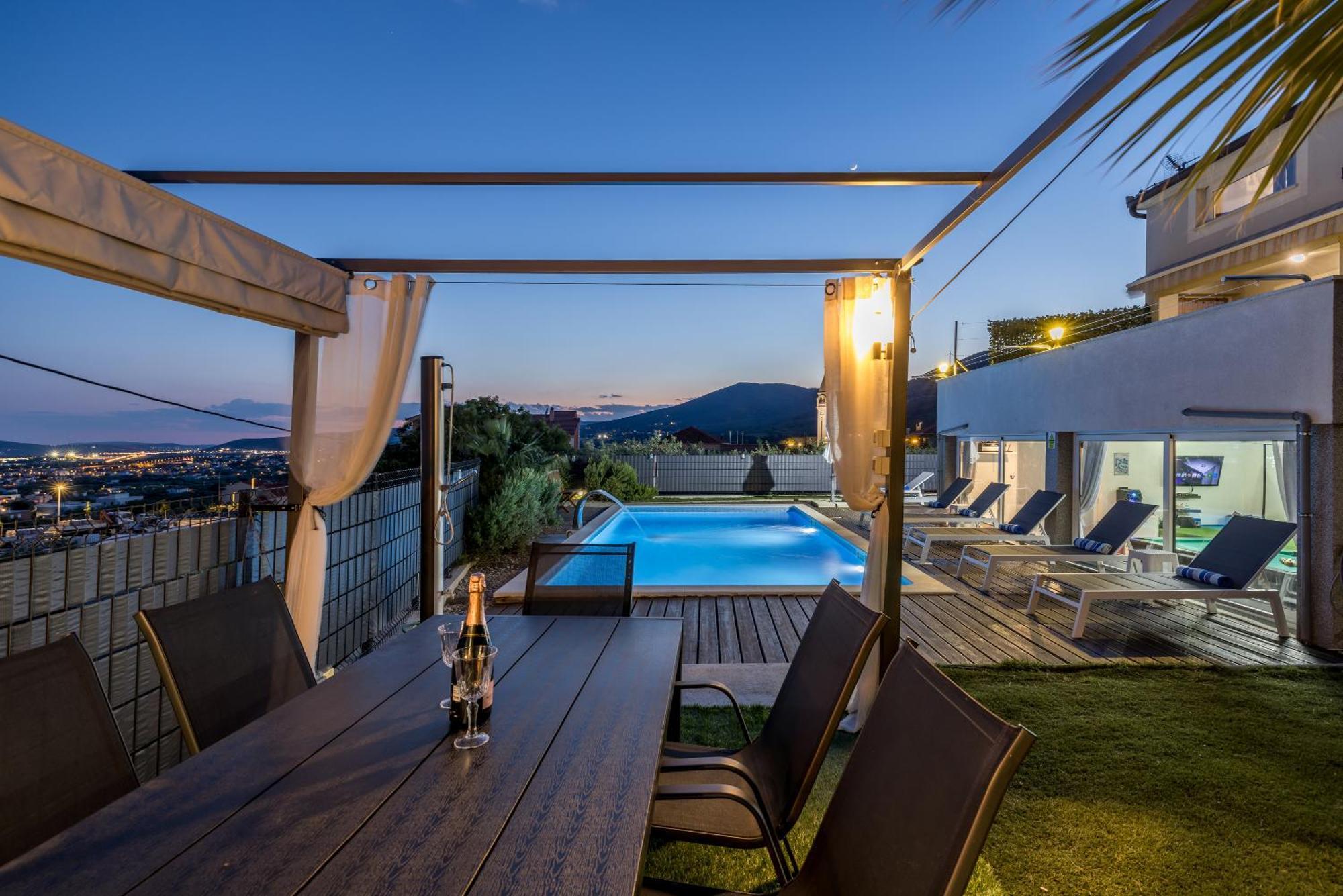 Sun Castle Holiday House Babic Kastel Stari Luaran gambar